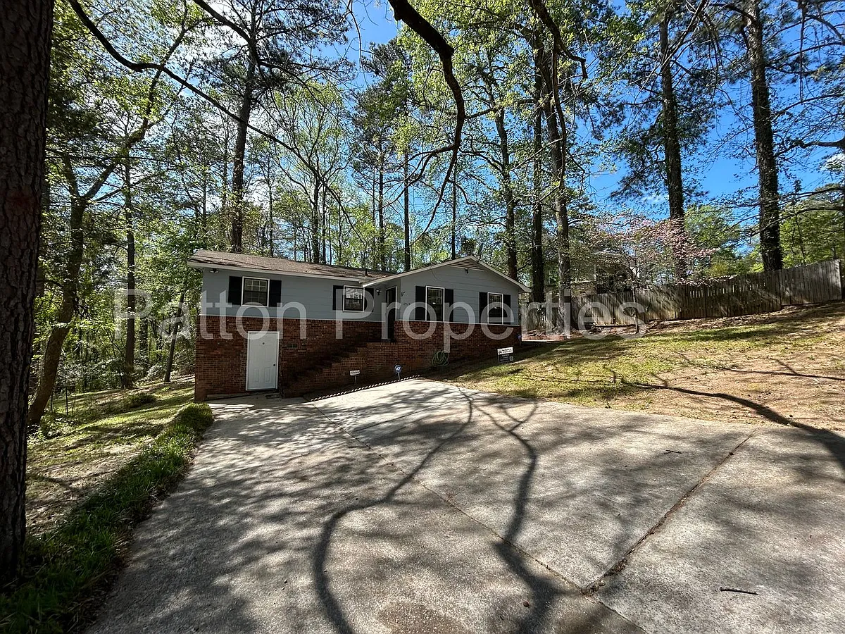 Building Photo - 4919 Baine St