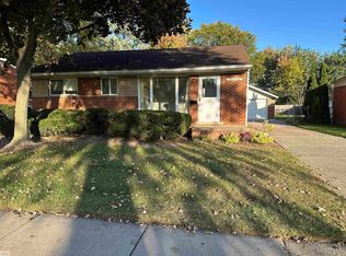 25320 Patricia Ave, Warren, MI 48091