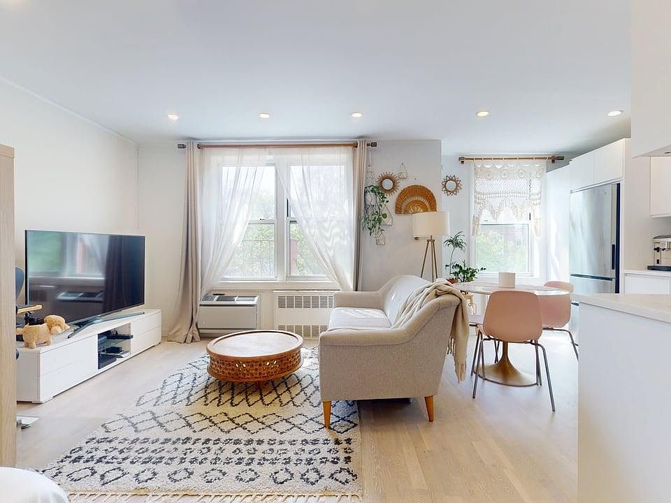 1st image of 68-15 Selfridge Street #3D