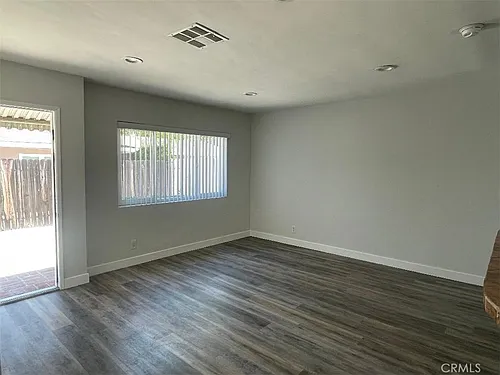 4973 Topanga Canyon Blvd #4973 Photo 1 4973 Topanga Canyon Blvd #4973 Photo 1