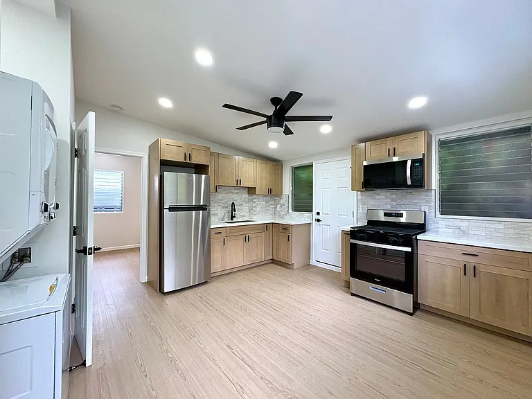 3634 Halekipa Pl #A — Photo 12