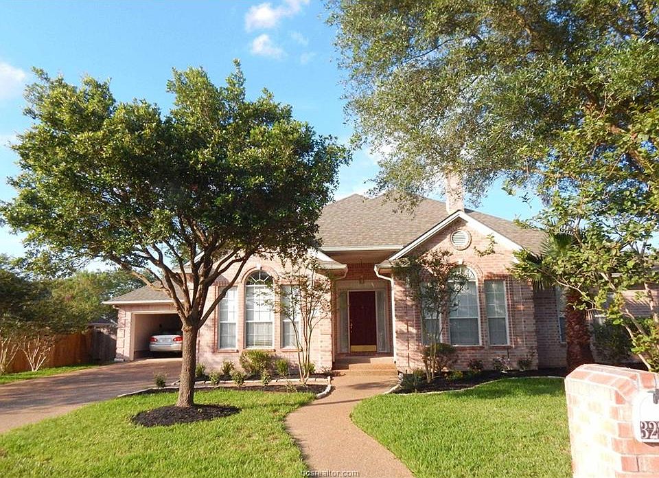 1st image of 3223 Caterina Ln