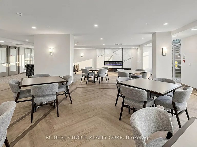 4968 Yonge St #2902 — Photo 20