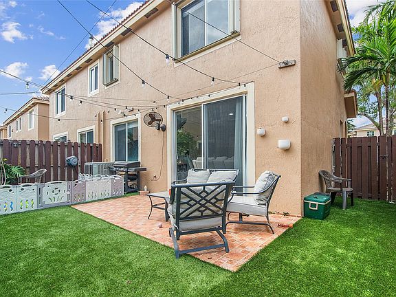 4th image of 5166 Stagecoach Drive #5166