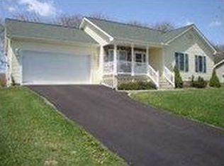 332 W Bailey Rd, Lewisburg, WV 24901