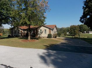 1303 E Rainey St, Ozark, MO 65721