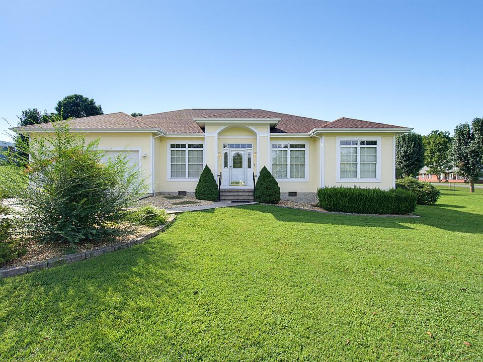 1st image of 286 Cedar Ln