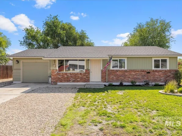 15 S Campbell Ave, Middleton, ID 83644