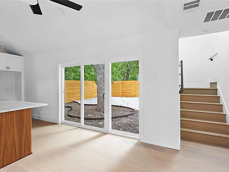 2813 Prado St #2 — Photo 6