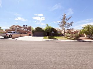842 Butch Cassidy Ln, Henderson, NV 89002