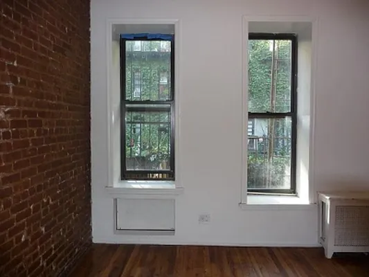 Rented by Rent Manhattan | media 6