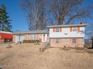 2213 Pikes Peak Blvd, Louisville, KY 40214