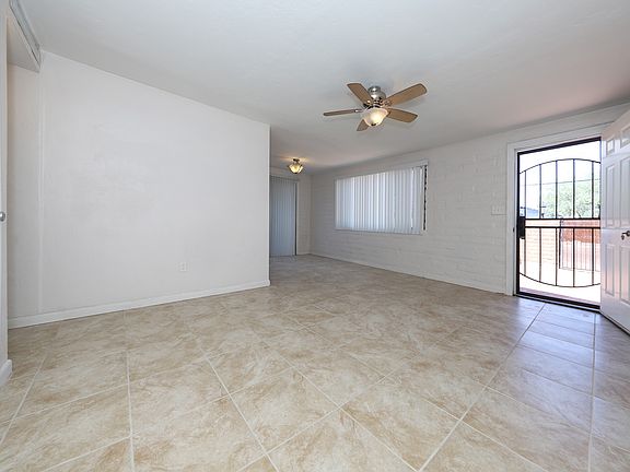 5th image of 3932-3938 N Park Ave #1