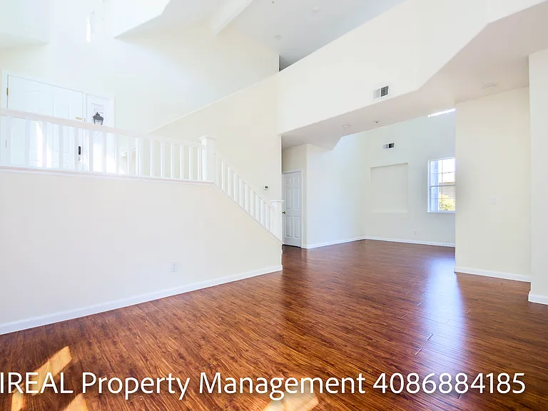 4202 Cambridge Way — Photo 7