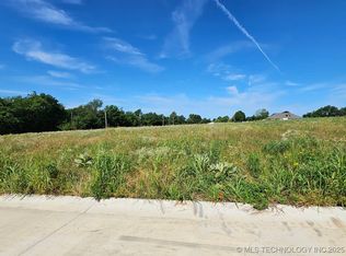 1920 Everly Dr, Tahlequah, OK 74464