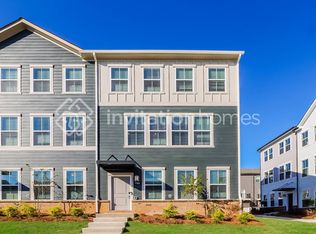 7101 Durinck Dr, Charlotte, NC 28269