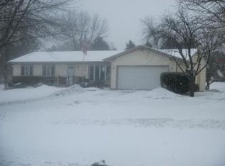 8706 E Wyman Dr, Clinton, WI 53525