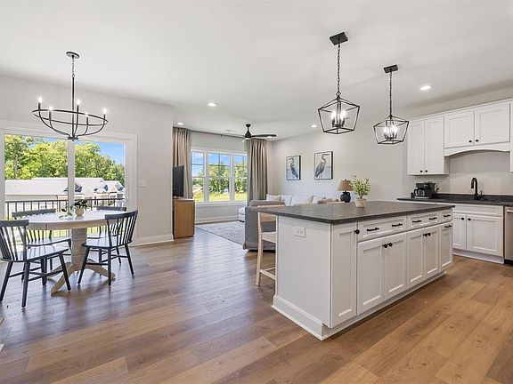 4th image of 808 Eagle Rest Dr #2-B