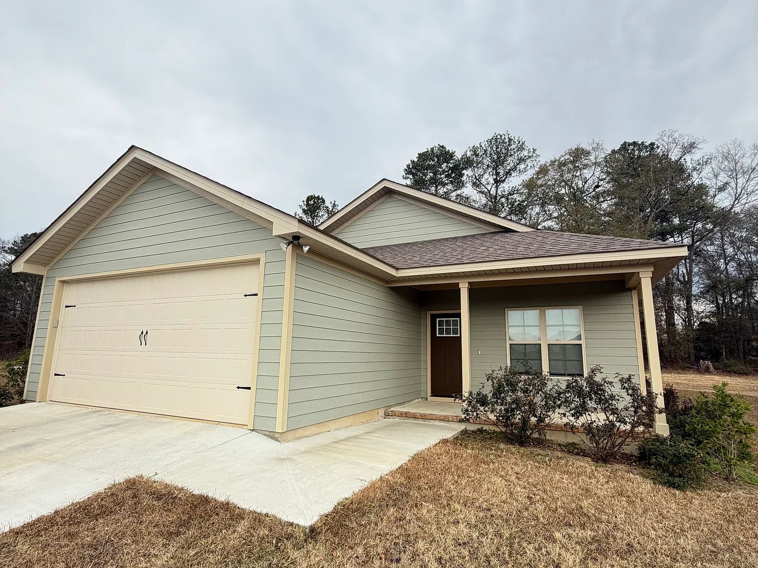 2047 Claxton Dairy Rd — Photo 1