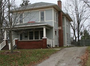555 Dennis St, Adrian, MI 49221