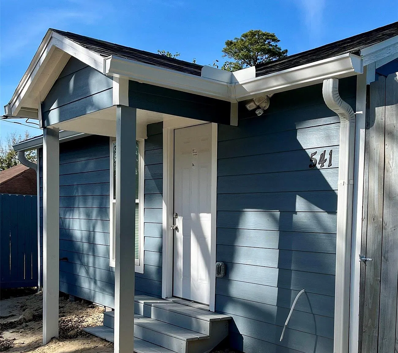 1 bed, 1.0 bath, 926 sqft, $1,200 — Photo 3