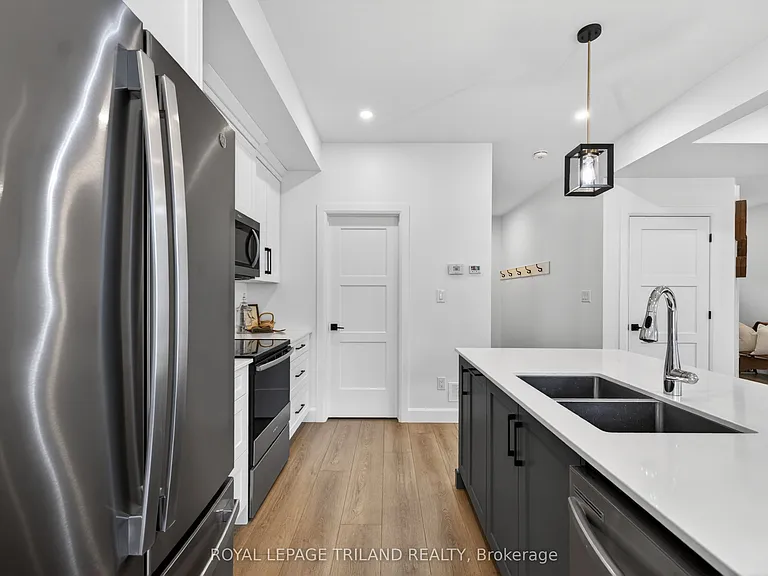 51253 Ashton St — Photo 14