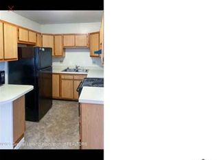 130 S 8th St #4, Lansing, MI 48912