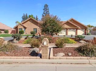 442 E Audubon Dr, Fresno, CA 93720