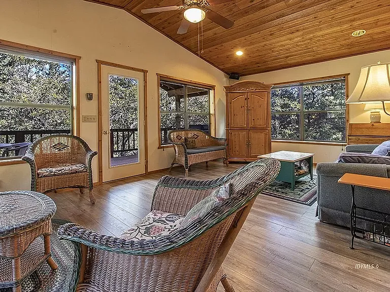 24639 Ponderosa Dr — Photo 13
