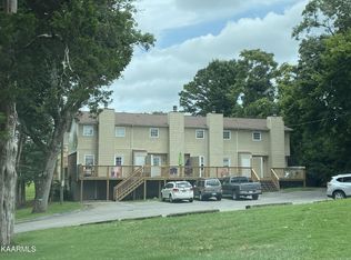 9112 NW Cedarpark Ln, Knoxville, TN 37923