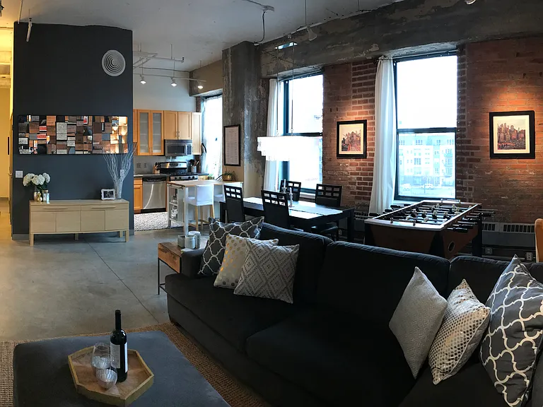 250 Park Ave #313 — Photo 3