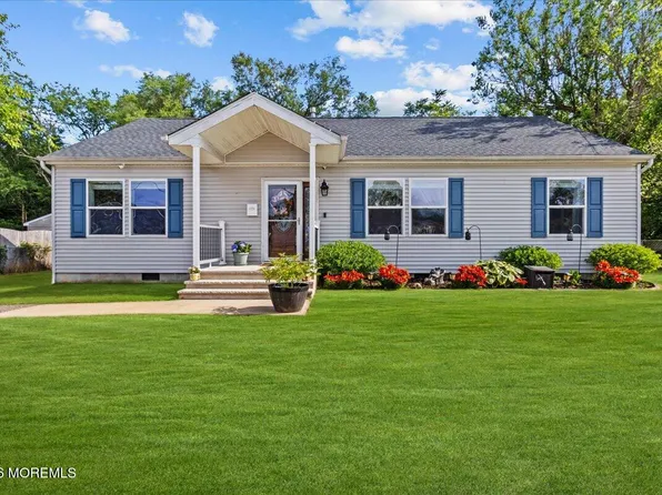 424 Brookforest Drive, Toms River, NJ 08757