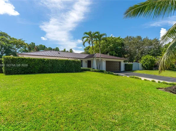 8600 SW 181st St, Palmetto Bay, FL 33157