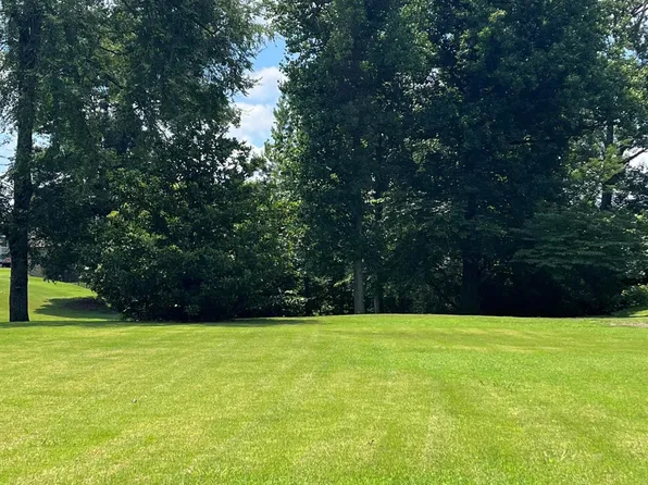 167 Saddle Tree Dr, Humboldt, TN 38343