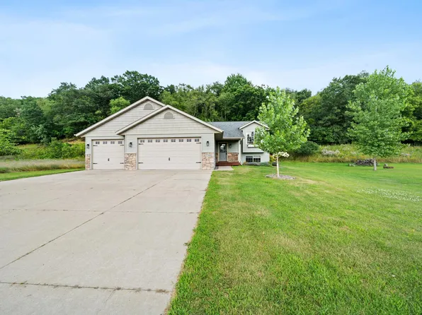 3798 Nicholas Dr, Menomonie, WI 54751