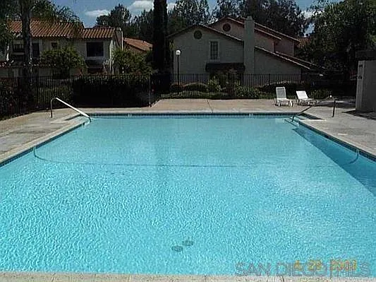 1651 S Juniper St #225 — Photo 27