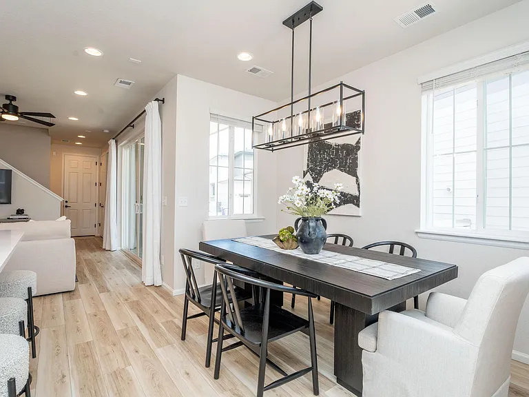 6225 Wild Rye St — Photo 5