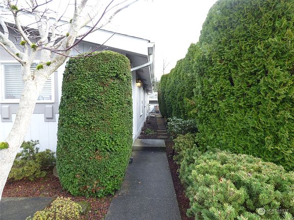 3rd image of 32820 20th Avenue S #50