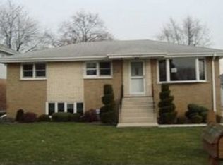 7215 Stickney Ave, Bridgeview, IL 60455