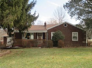295 W Hopewell Dr, Struthers, OH