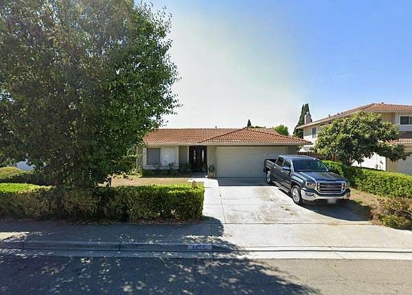 1st image of 4425 Chippendale Ct