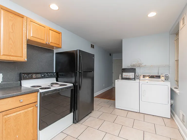 1512 W Montgomery Ave — Photo 9