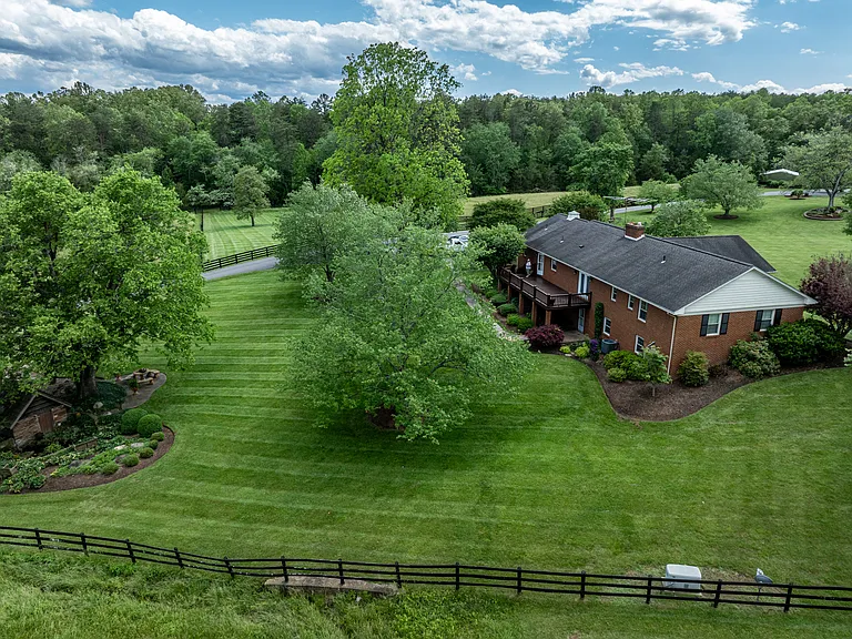 4330 Ridge Rd — Photo 13