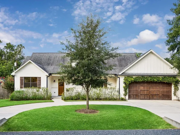 9333 Spring Branch Dr, Houston, TX 77080