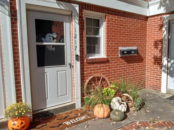 1213 Colony Rd, Fredericksburg, VA 22401