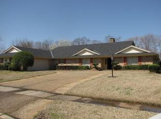 14 Dover Cir, Bossier City, LA 71111