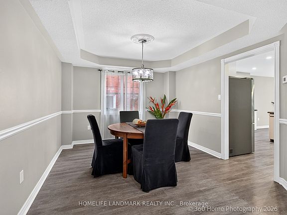 5th image of 42 Blackfriar Ave