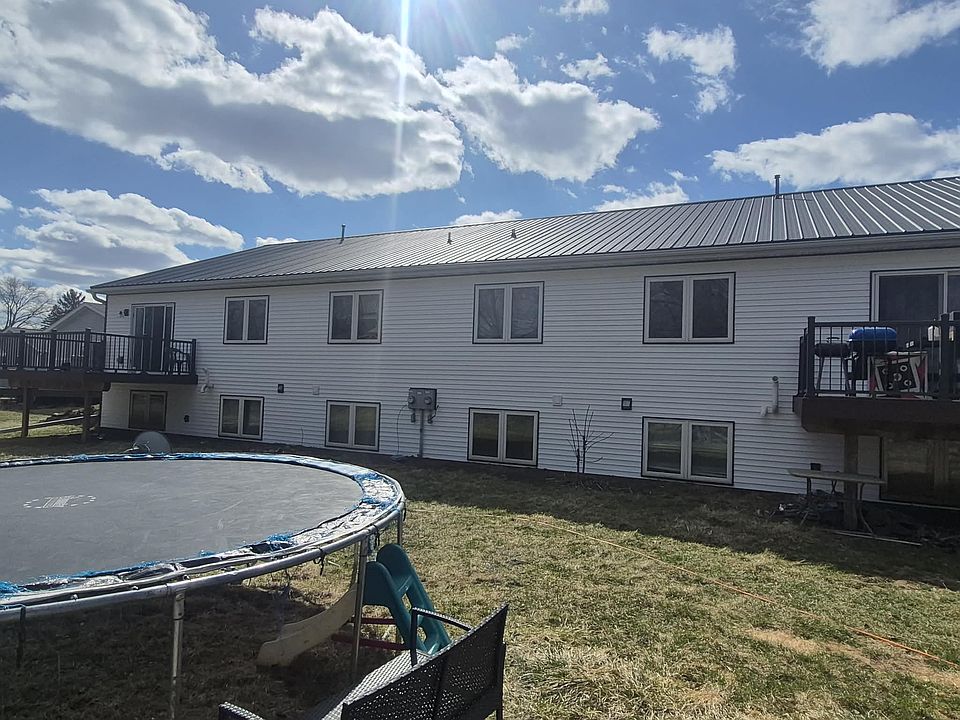 2nd image of 334 2nd St