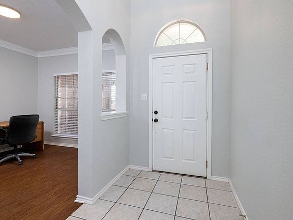 4th image of 2825 Bull Shoals Dr