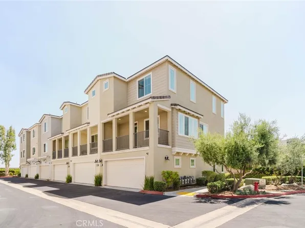 2735 Meyer Ln, Pomona, CA 91767